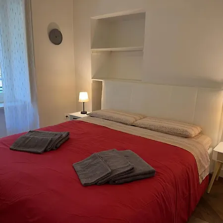 5 Min Porta Nuova, In The Centre Of Apartment *